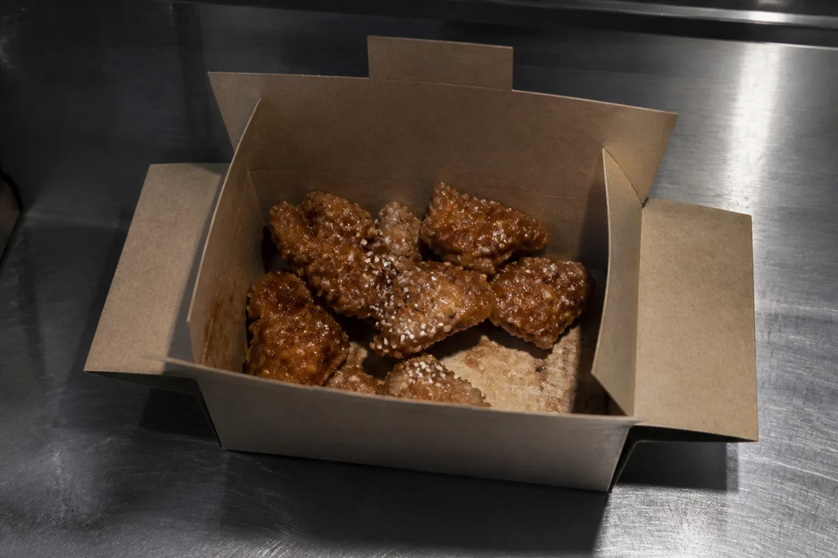 Delivery Photos That Win the Hungry Scroll — before editing