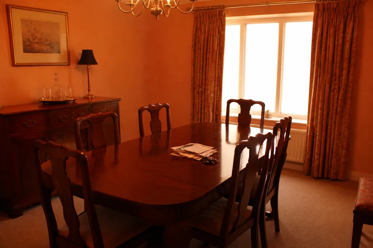 Listing Photos That Pack the Open House — before editing
